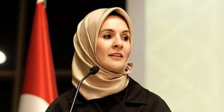 Kadının hayatın her alanında söz sahibi olmasını sağlayacağız