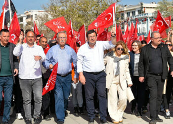 Muharrem Erkek kazandığını ilan etti