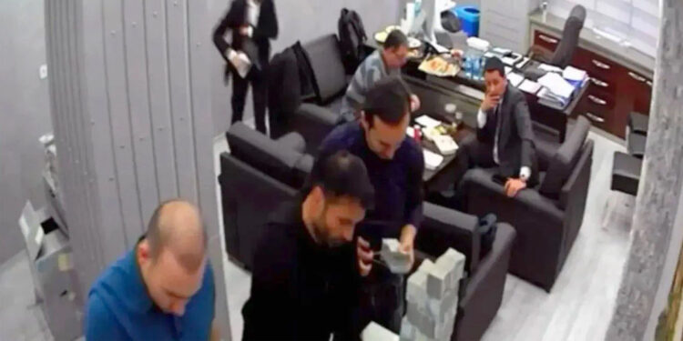 Para sayma görüntülerine ilişkin soruşturmada ifadeler ortaya çıktı