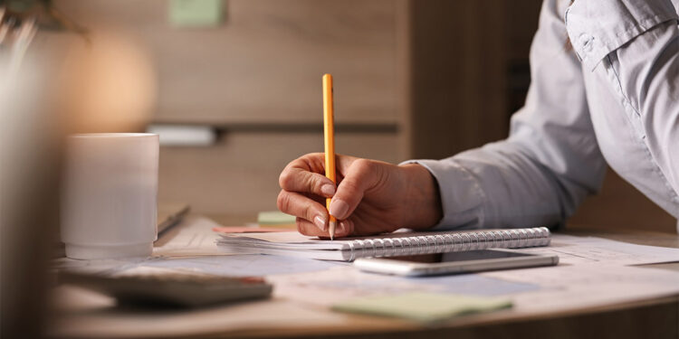 Yazabiliyorsak yaşıyoruz