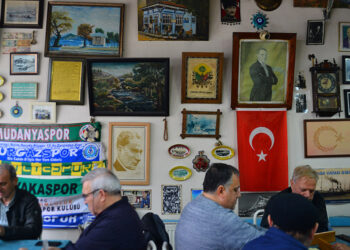 ‘Alay Kahvesi’ ziyaretçilerini zamanda yolculuğa çıkarıyor