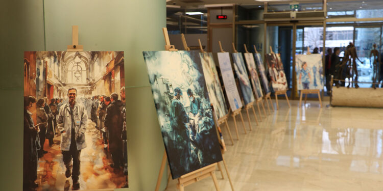 ‘Sağlık Çalışanlarındaki İzler’ sergisi Ankara'da açıldı