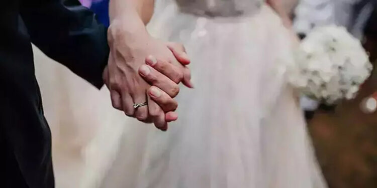 10 yılda 16-19 yaş aralığındaki 441 kadın, 45 yaş üstü erkekle evlendi