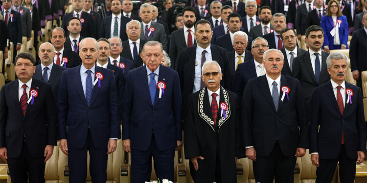 Adalet en yüce idealdir