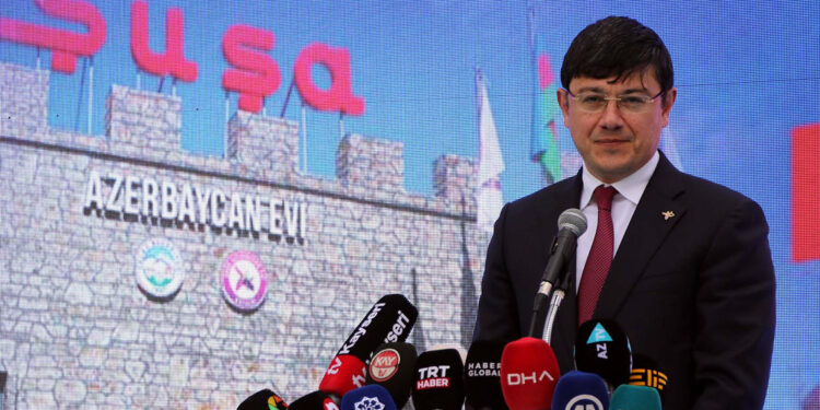 Ermenistan kendi yenilgisiyle barışmak istemiyor