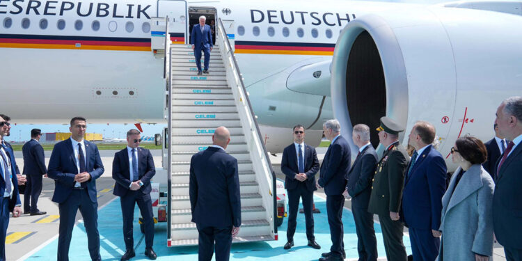 Almanya Cumhurbaşkanı Steinmeier İstanbul'da