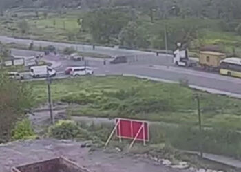 Arnavutköy'de iki ayrı kaza: 1 ölü 8 yaralı