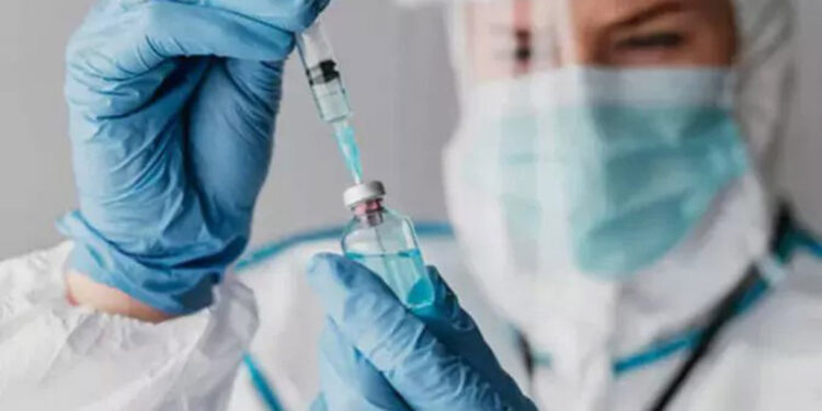 Aşı karşıtları doktora danışmadan hareket etmesin