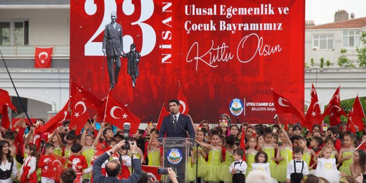 Avcılar'da 23 Nisan coşkuyla kutlandı