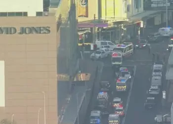 Avustralya'da alışveriş merkezinde bıçaklı saldırı: ölü ve yaralılar var