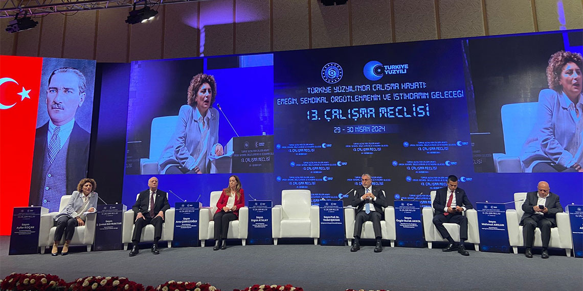 Çalışma ve Sosyal Güvenlik Bakanı Vedat Işıkhan, "Çalışanlarımızı enflasyonun tahribatına karşı koruma anlayışımızı sürdürüyoruz. Ülkemiz, küresel olarak yaşanan tüm olumsuzluklara rağmen büyümeyi sürdürmektedir. İstihdam sayılarında ise tarihin en yüksek seviyelerine ulaştık" dedi.