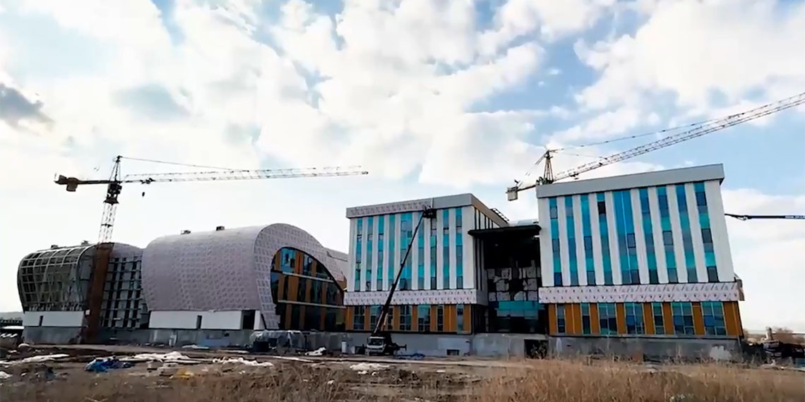 Sağlık Bakanı Fahrettin Koca sosyal medya hesabından yaptığı açıklamada, aşıların yüzde 86'sının ülkemizde üretileceğini söyledi.