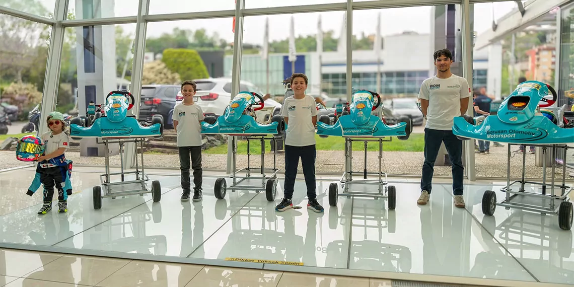 Borusan otomotiv motorsport bom karting takımı, 2024 türkiye karting şampiyonası kadrosunu özel bir etkinlikle tanıttı.
