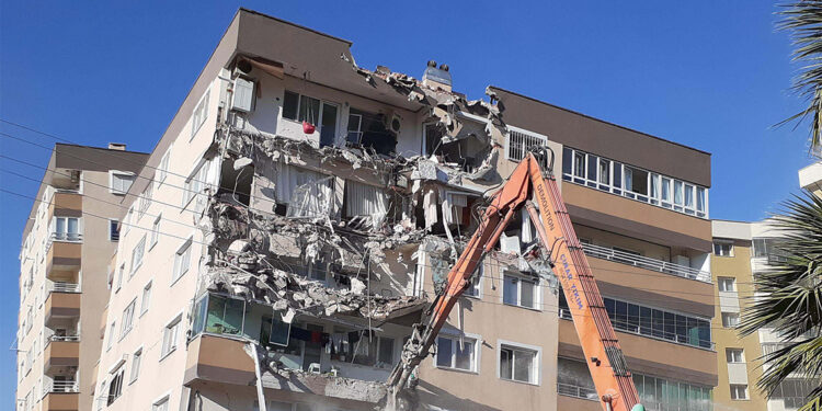Bornova Havzası'nda daha önce belirlenmemiş faylar tespit edildi