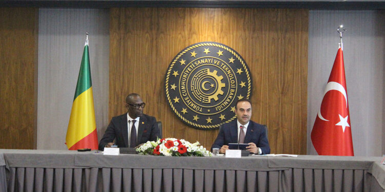 Bakan Kacır: Afrika ile ticaret hedefimiz 50 milyar dolar