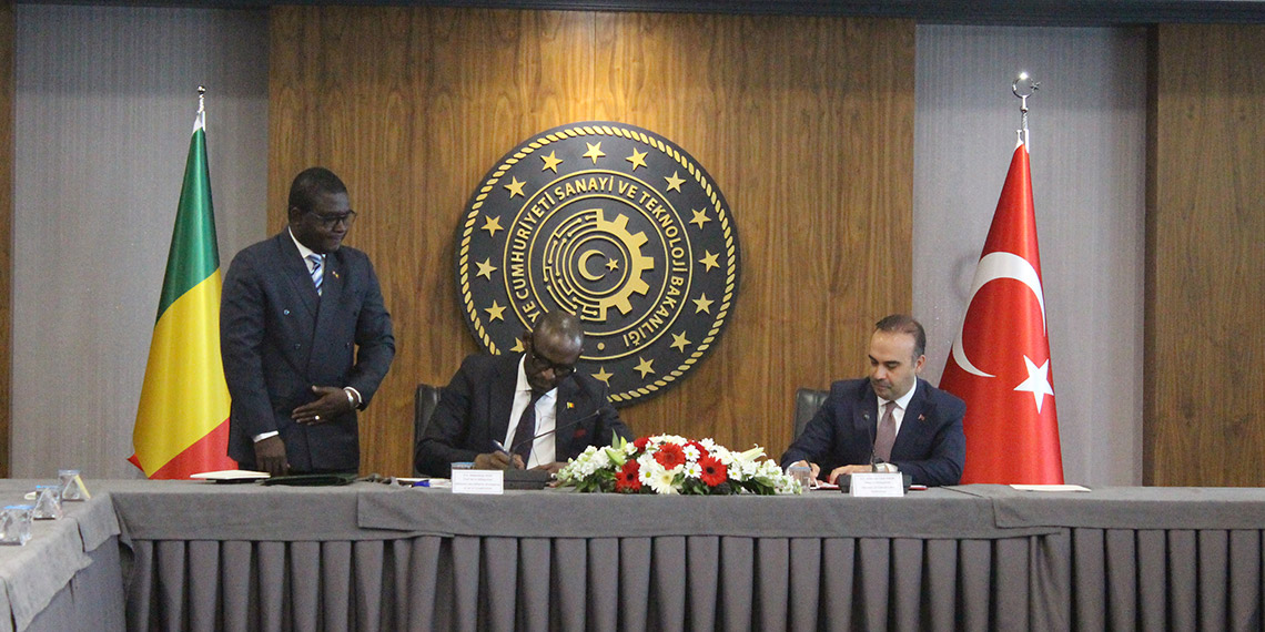 Bakan Kacır: Afrika ile ticaret hedefimiz 50 milyar dolar