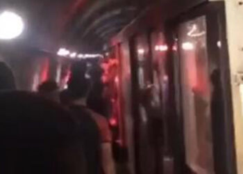 Bakırköy-Kayaşehir Metro Hattında arıza; seferler aksadı