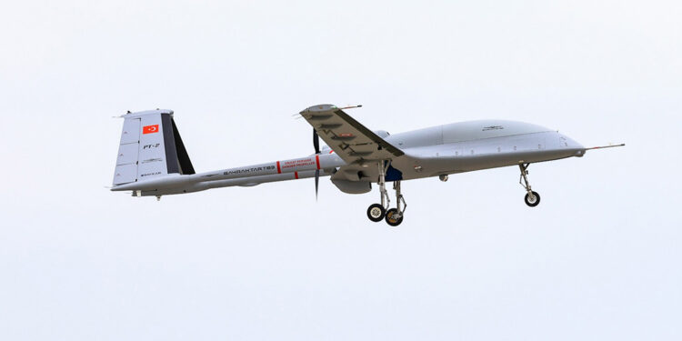 Bayraktar TB3 SİHA 272 saat test uçuşu yaptı