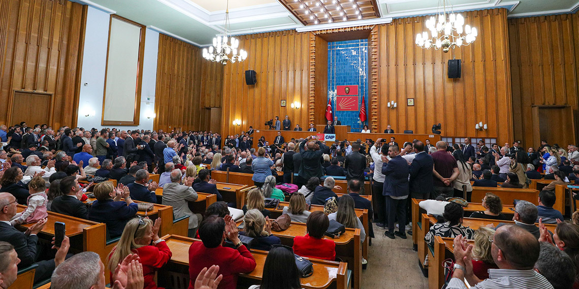 Bir ülkede 33 bin civciv ölse Dünya Sağlık Örgütü harekete geçer