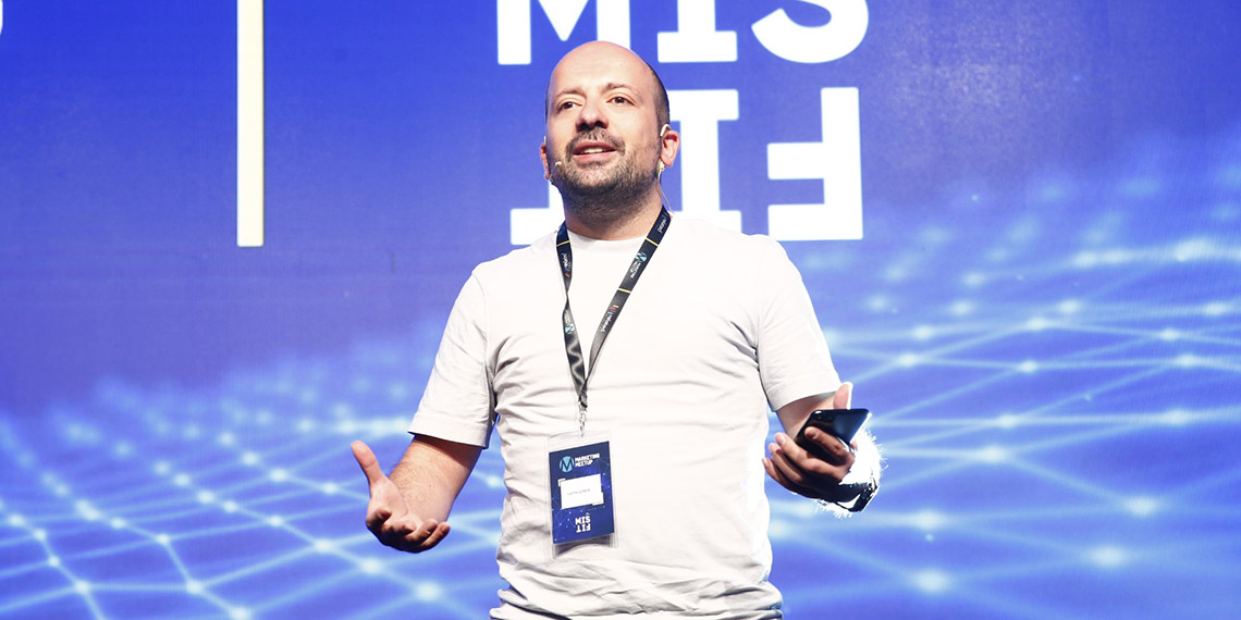 Builder.ai, Komünite ile Türkiye pazarına giriyor