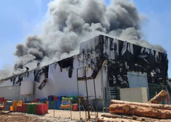 Burdur'da fabrika yangını