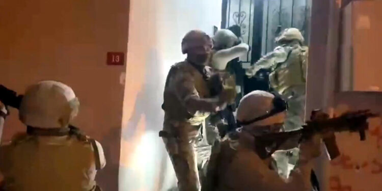 Bursa merkezli 7 ilde 'Mahzen-32' operasyonu; 24 gözaltı