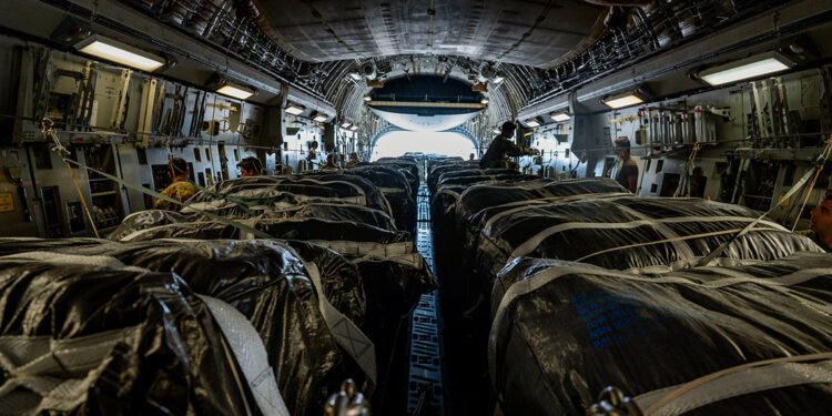 CENTCOM ve Ürdün'den Gazze'ye havadan insani yardım