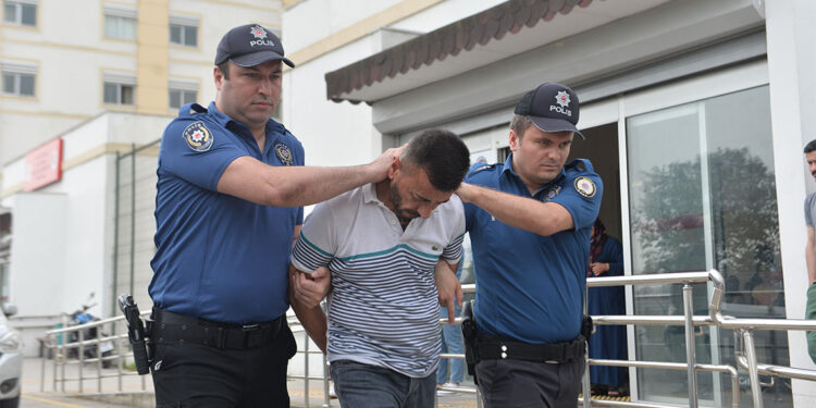 Mahalle bekçileri cezaevi firarisini yakaladı