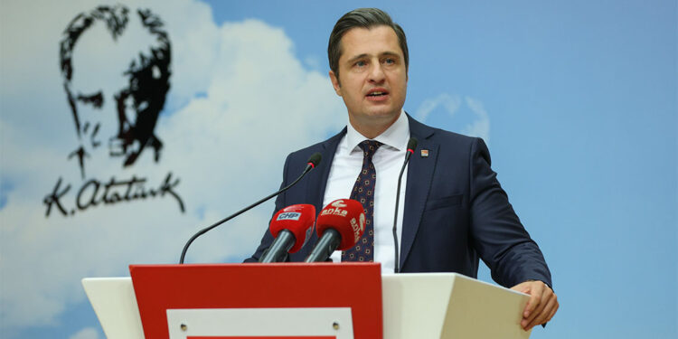 Kepez Belediye Başkanı'nın tutuklanma kararı siyasi bir karardır