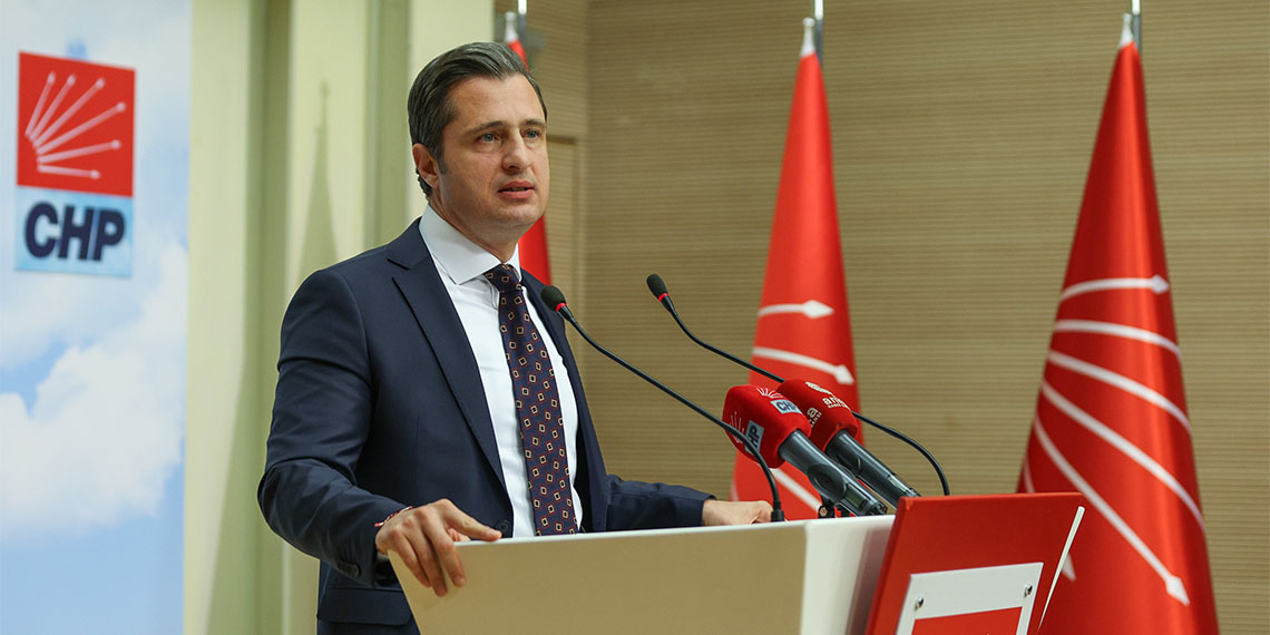 CHP Genel Başkan Yardımcısı ve Parti Sözcüsü Deniz Yücel, "Kepez Belediye Başkanı'nın tutuklanma kararı şüphesiz siyasi bir karardır" dedi.