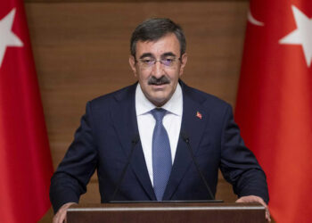 Cari işlemlerdeki iyileşme dış ticaret açığındaki düşüşten kaynaklı