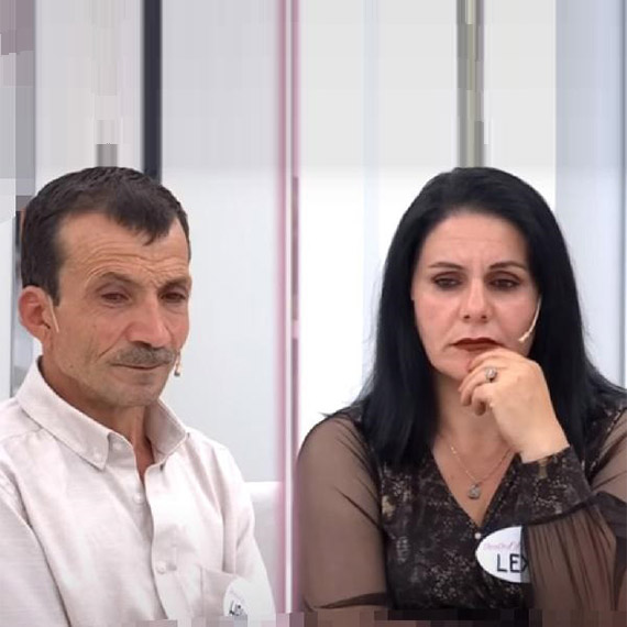 Eşi Leyla Koca'yı (45) 4 bıçak darbesiyle öldüren sanık Hakkı Koca (55), "İlk bıçak darbesinden sonrasını hatırlamıyorum" dedi.