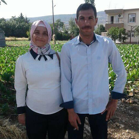 Antalya'da eşini keserle dövüp boğan Ercan Akdağ (38), 'kasten öldürme' suçundan ağırlaştırılmış ömür boyu hapis ve 'eşi kasten yaralama' suçundan 15 ay hapse çarptırıldı.