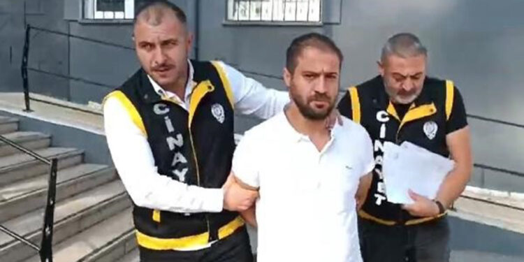 Ev sahibini öldüren kiracı hakim karşısında