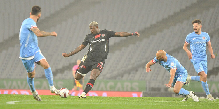 Fatih Karagümrük Antalyaspor'u 4-1 yendi