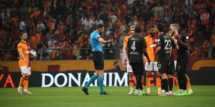 Galatasaray'a karşı ezilmedik