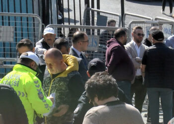 Gaziosmanpaşa'da yeniden oy sayımı başladı