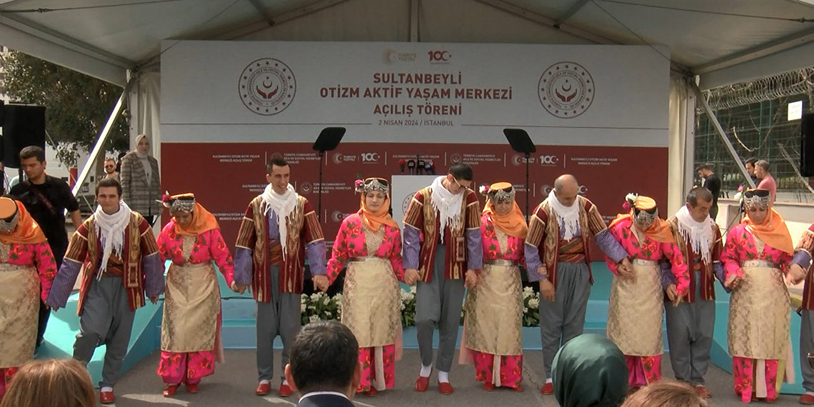 Göktaş, Sultanbeyli Otizm Aktif Yaşam Merkezi açılışına katıldı