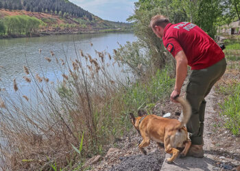 Dicle Nehri üzerinde hareketsiz yatan erkek ihbarı