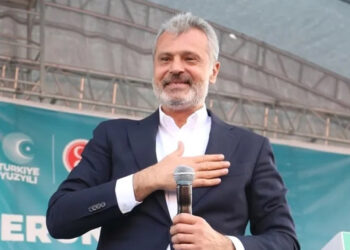 Hatay seçimlerinde mazbata AK Parti'li Öntürk'e verilecek