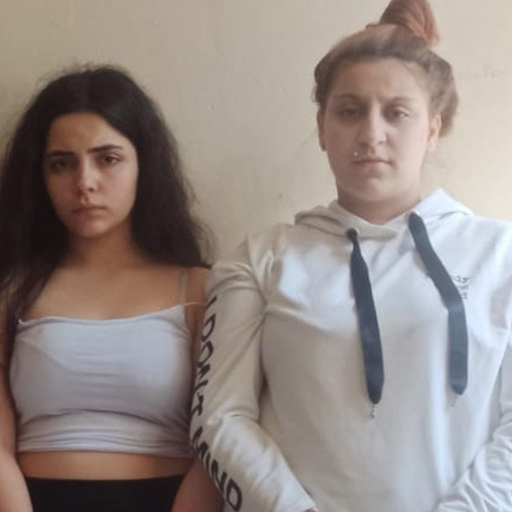 Hırsızlık şüphelileri 'bomba var' diye bağırınca panik yaşandı