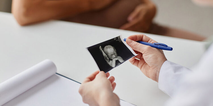 Hiyalüronik asit çiftlerin tüp bebek tedavilerine eklendi