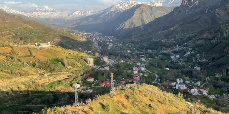 Yüksekova-Şemdinli fayının 7'lik deprem üretme potansiyeli var