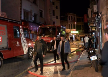 Tarihi Tahta Minare Hamamı'nda yangın