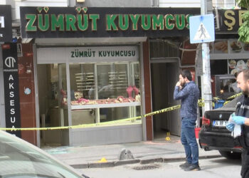Küçükçekmece'de kuyumcu soygunu