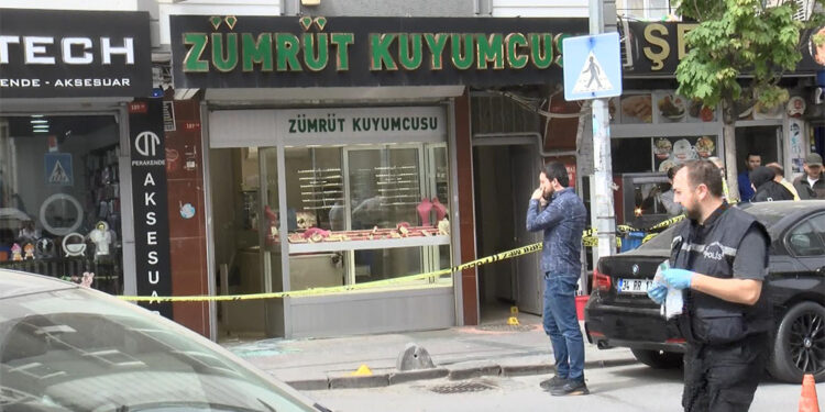 Küçükçekmece'de kuyumcu soygunu