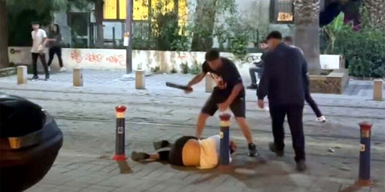 3 kişiyi tekme- tokat dövüp, demir çubukla darbeden şüpheliler serbest