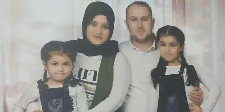 İzmir'de baba vahşeti: 2 çocuğu ile kendisini vurdu