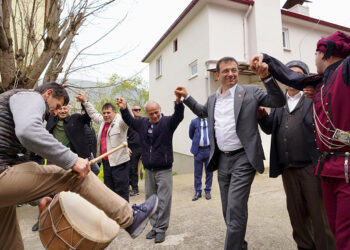 İmamoğlu: Partiler detaydır, esas olan milletin iyiliğidir