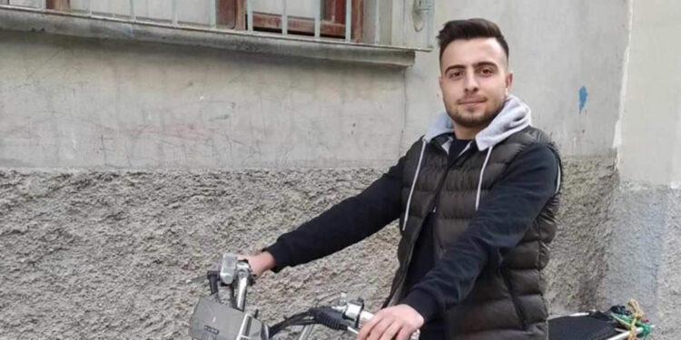 İstanbul'daki yangında ölen Hüseyin, 10 gün önce baba olmuş